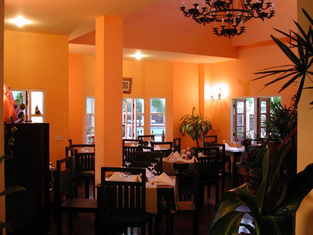 Baan Rajdamnern Hua Hin Hotel Ngoại thất bức ảnh