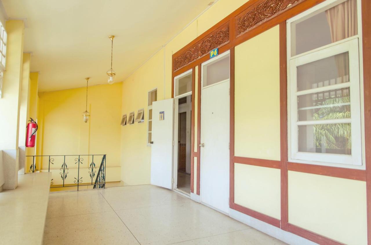 Baan Rajdamnern Hua Hin Hotel Ngoại thất bức ảnh